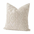 Cuscino decorativo 45 x 45 cm in tessuto beige con motivo geometrico in rilievo